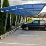 Dani Motel 3*